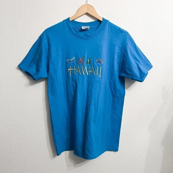 Hawaii Hanes Turquoise Blue Embroidered Vacation Tee T Shirt Medium - Picture 1 of 4